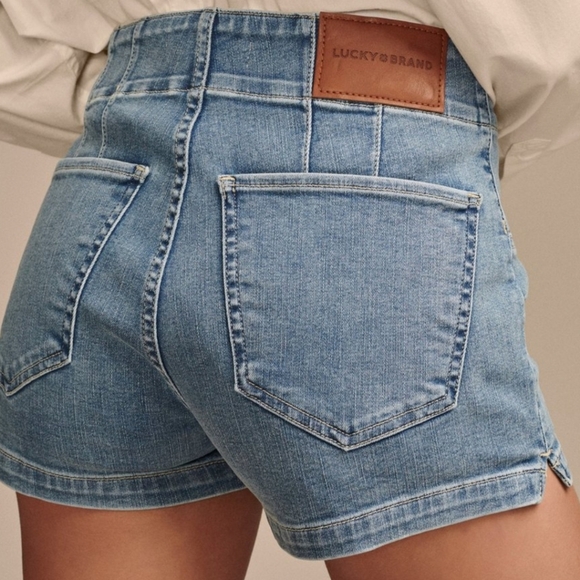 High Rise Shorty - Picture 2 of 7